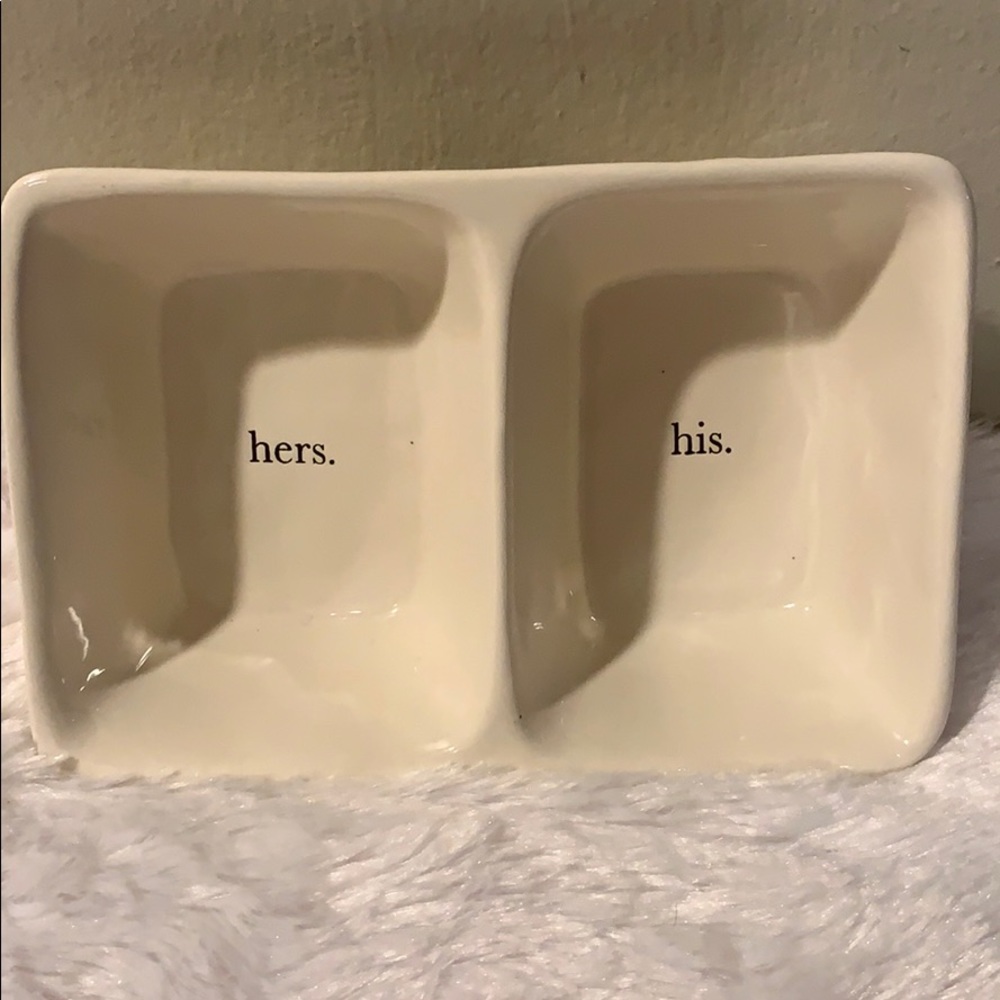 Brand New Raedunn Hera/His plate